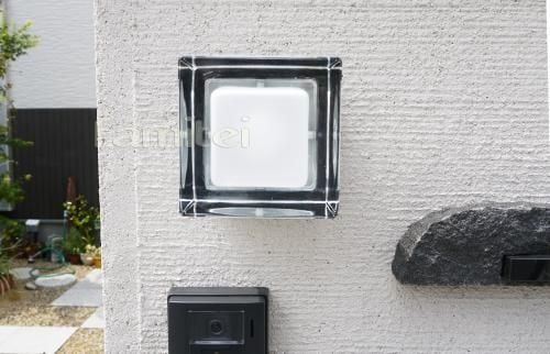 門灯　ユニソン：ポージィライトキューブ　正面